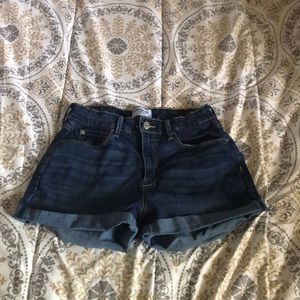 Levi’s high rise shorts